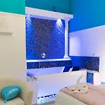 Sea Couette-café 4*