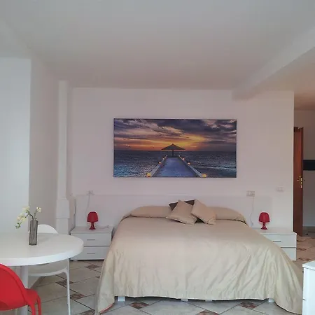 Sea Bed & Breakfast Neapol